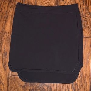 Women’s Lululemon Skirt